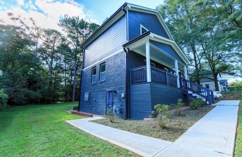 Belvedere Park Casa | Private and Cozy Guest-suite Near Downtown!