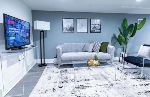 Belvedere Park Casa | Private and Cozy Guest-suite Near Downtown!