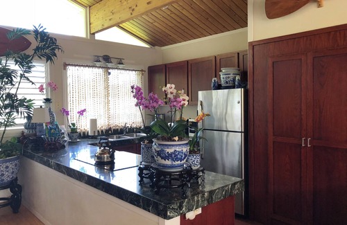Wainiha Casa | Private and Quiet Luxury Beach House 5 minute walk to beach TVNV#5151