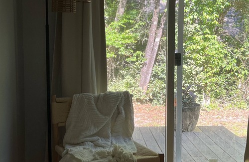 Emerald Isle Casa | Private and Quiet Beach House!