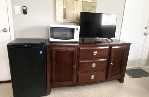 Oakland Park Apartamento | Private and Spacious Studio in great location