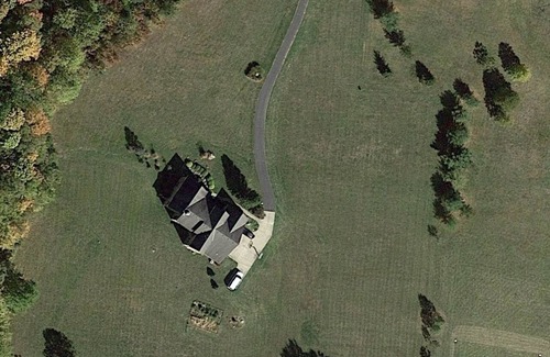 Mason Casa | Private and Spacious home on 7 acres in Mason Ohio. Sleeps 16 - Kings Island