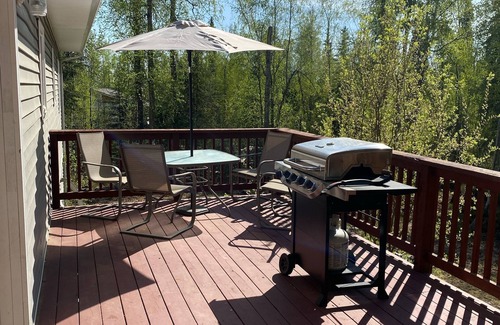 Fairbanks Casa | Private and Tranquil home- on Chena Hotsprings Rd