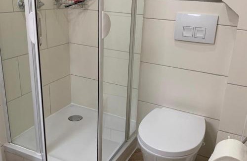 Ricklingen Apartamento | Private Apartment