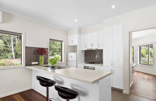 Torquay Apartamento | Private Apartment in Resort Style Estate