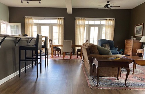 Aiken Apartamento | Private apartment on horse farm with community amenities available.