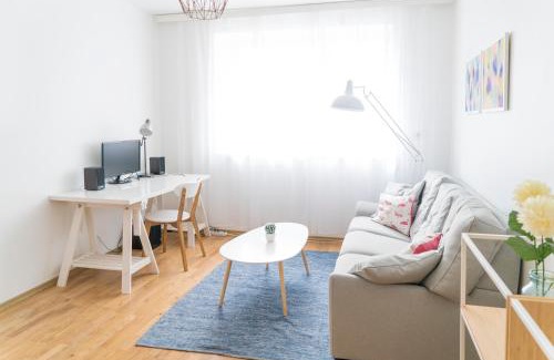 Old Town Apartamento | Private apartment with a great view over Toomemägi