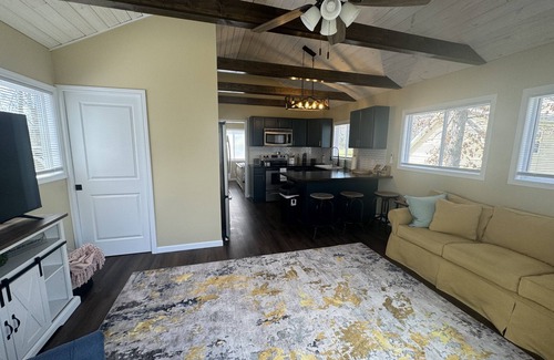 Crossville Apartamento | Private Barndominium Guest House