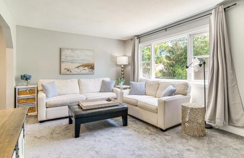 East Falmouth Casa | Private Beach and Pool Access Cape Cod Retreat