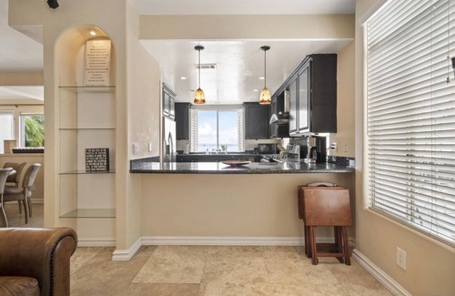 Coronado Casa | Private Beach front 4bed 4bath Beautiful House at Coronado Island