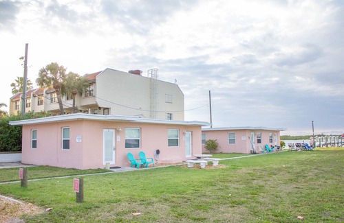 Fort Pierce Cabaña | Private Beach Front Cottage # 4 - Cada uno para 2-4