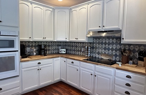 Cape Charles Casa | Private Beach Getaway: close to town, shopping, restaurants, pool & tennis