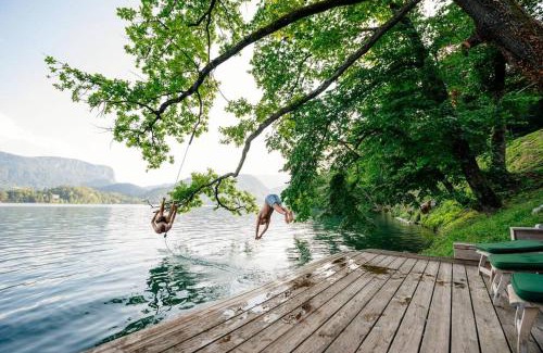 Bled Apartamento | Private beach house on Lake Bled