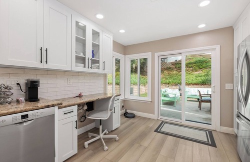 Carmel Valley Casa | Private Beach House with enclosed yard 5 mins to the beach