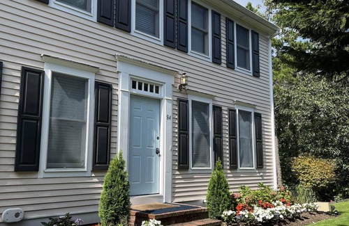 South Chatham Casa | Private Beach on Pond, Linens Included, Kayak & Canoe. All Rooms w/ Pond Views!