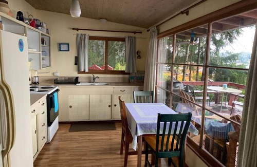 Olympia Cabaña | 2+ dormitorios, 1 BA 100 'Waterfront Cottage pasos de la playa privada en Puget Sound 6 slps