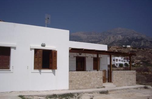 Lefkos Casa | private beachfront house