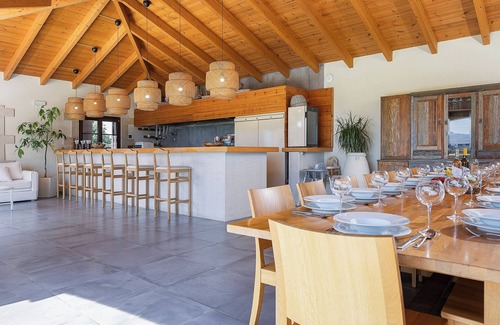 Kavros Villa | Totalmente dotado de personal Residencia frente al mar en una playa de arena con piscina privada de 150 m²