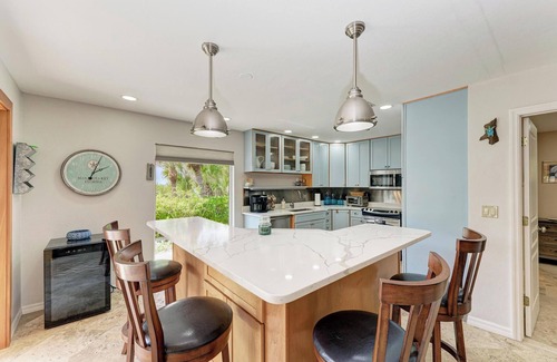 Englewood Casa | PRIVATE BEACHFRONT PROPERTY