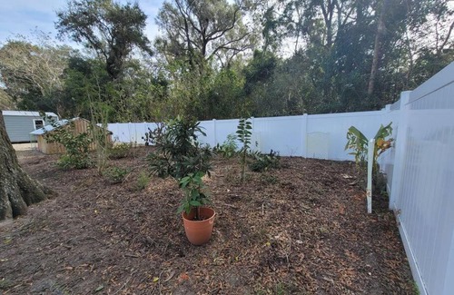 Fellowship Casa | Private & Beautiful - 3 BR Home - Fenced Backyard
