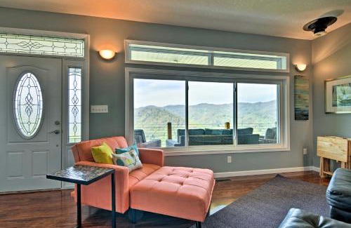 Marshall Casa | Private Blue Ridge Home with Hot Tub, Mountain Views