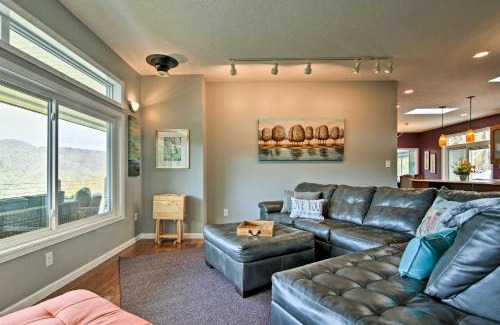 Marshall Casa | Private Blue Ridge Home with Hot Tub, Mountain Views