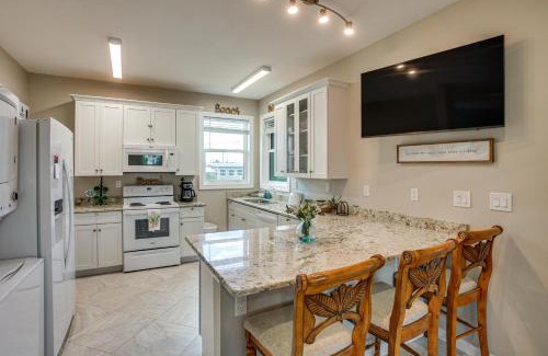 El Jobean Apartamento | Private Boat Dock Canal-Front Port Charlotte Gem