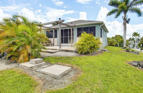 El Jobean Apartamento | Private Boat Dock: Canal-Front Port Charlotte Gem