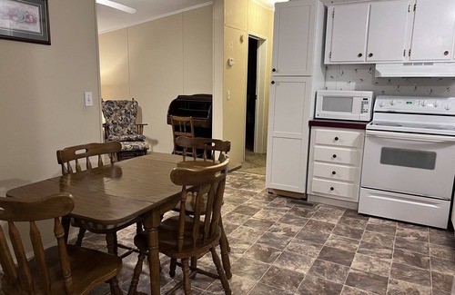 Clarksville Cabaña | Private Boat Ramp Cottage on Chipola River, Commute to Panama City & Port St Joe