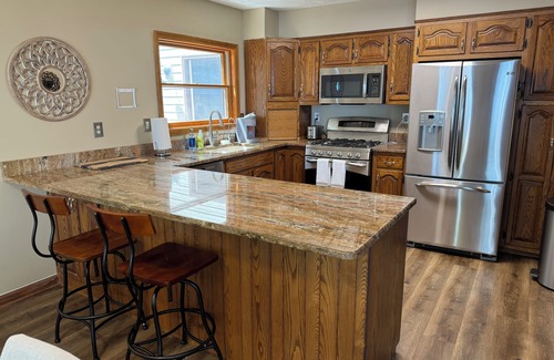 Ovid Casa | Private Breathtaking Lake House on Cayuga lake near wineries and parks