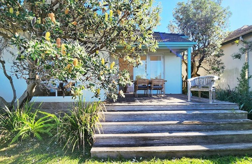 Bronte Casa | Private Bronte Beach House with Ocean Views and Parking