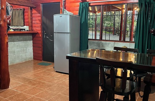Páramo Cabina | Private cabin in the pristine cloud forest. Quiet and tranquil.