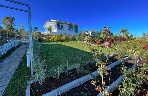 Wanagiri Cabina | Private Cabin in Wanagiri with Mountain View — Perfect for Nature & Quiet lovers