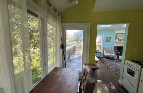 Scottsville Cabaña | Private cabin in wine country