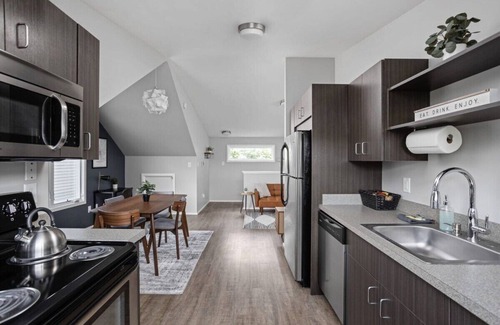 Near Eastside Apartamento | Private Carriage House in the Heart of Indy