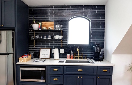 Lockeland Springs Casa | Private Carriage House in Diverse & Historic East Nashville- Minutes to Downtown