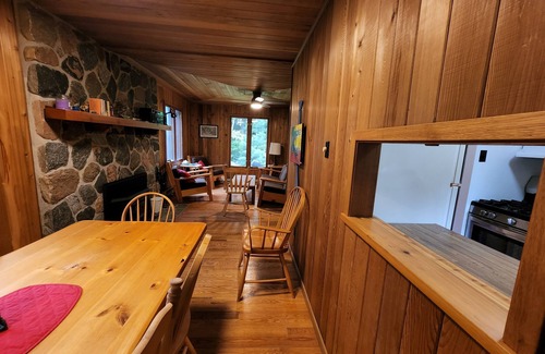 Dysart et al Cabina | Private Cliffside Cabin in the Woods