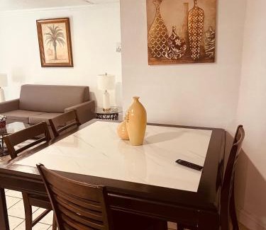 Oak Ridge Casa | Private comfortable luxury property