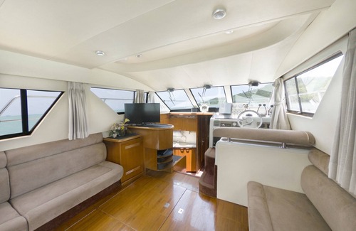 Rawai Alquiler De Eote | Private comfortable yacht for rent for a day or a night in phuket