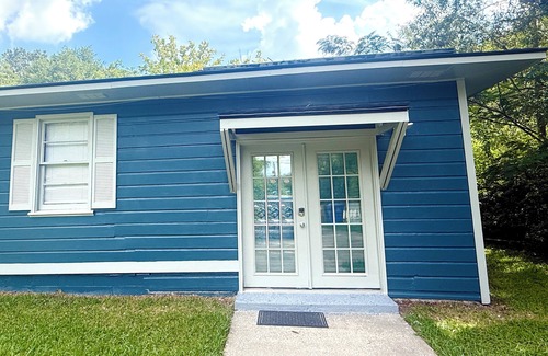 North Charleston Apartamento | Private & Comfy Suite Guest + Private Entrance.Convenient location at Charleston