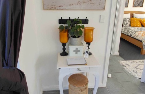 Cape Woolamai Cabaña | Private Cottage Walking Distance to the Beach and Restaurants