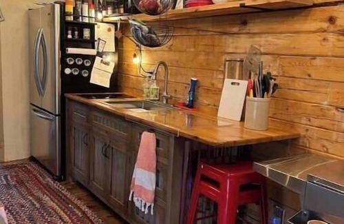 Regina Cabina | Private/Cozy 2 bedroom mountain cabin Serenity now