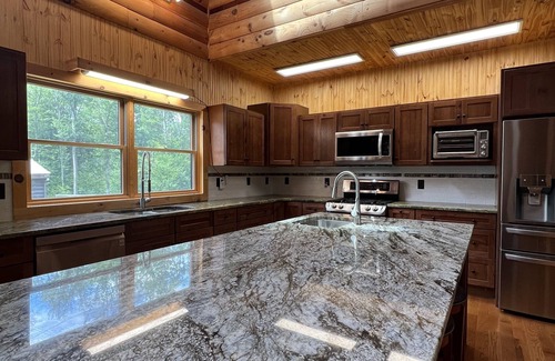 Moscow Cabina | Private Cozy Cabin on 165 acres in Poconos. Pool Room, Sauna, Poker, Hunting!