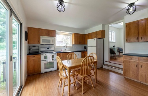 Walloon Lake Cabaña | Private Cozy Cottage in Charming Walloon Lake Village - Sleeps 13!
