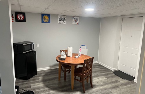 Mableton Casa | Private cozy level w/TV, 15 Min to ATL,Hawks Arena