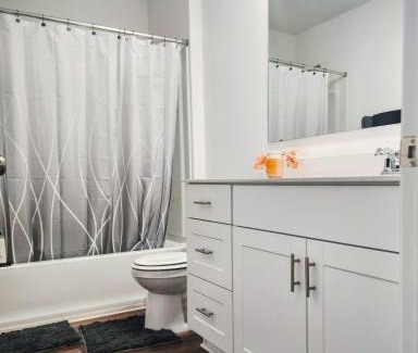 San Antonio Casa | Private Cozy Rooms and Bathroom in Home near Seaworld Riverwalk and AFB