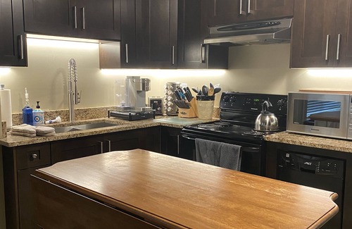 Burke Mountain Apartamento | Amplia suite de 2 dormitorios para viajes de negocios, parejas o familias
