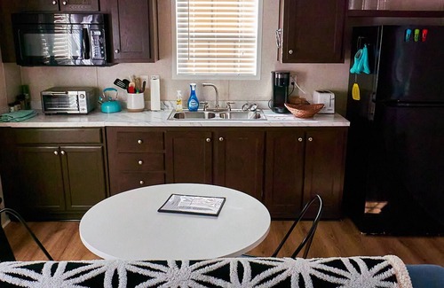 Charleston Apartamento | Private, detached 1 bedroom apt. 6 miles from Folly Beach & downtown Charleston
