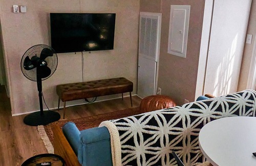 Charleston Apartamento | Private, detached 1 bedroom apt. 6 miles from Folly Beach & downtown Charleston
