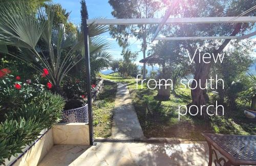 Alozaina Chalet De Esquí | Private detached chalet MI DUSHI with OPTIONAL private jacuzzi